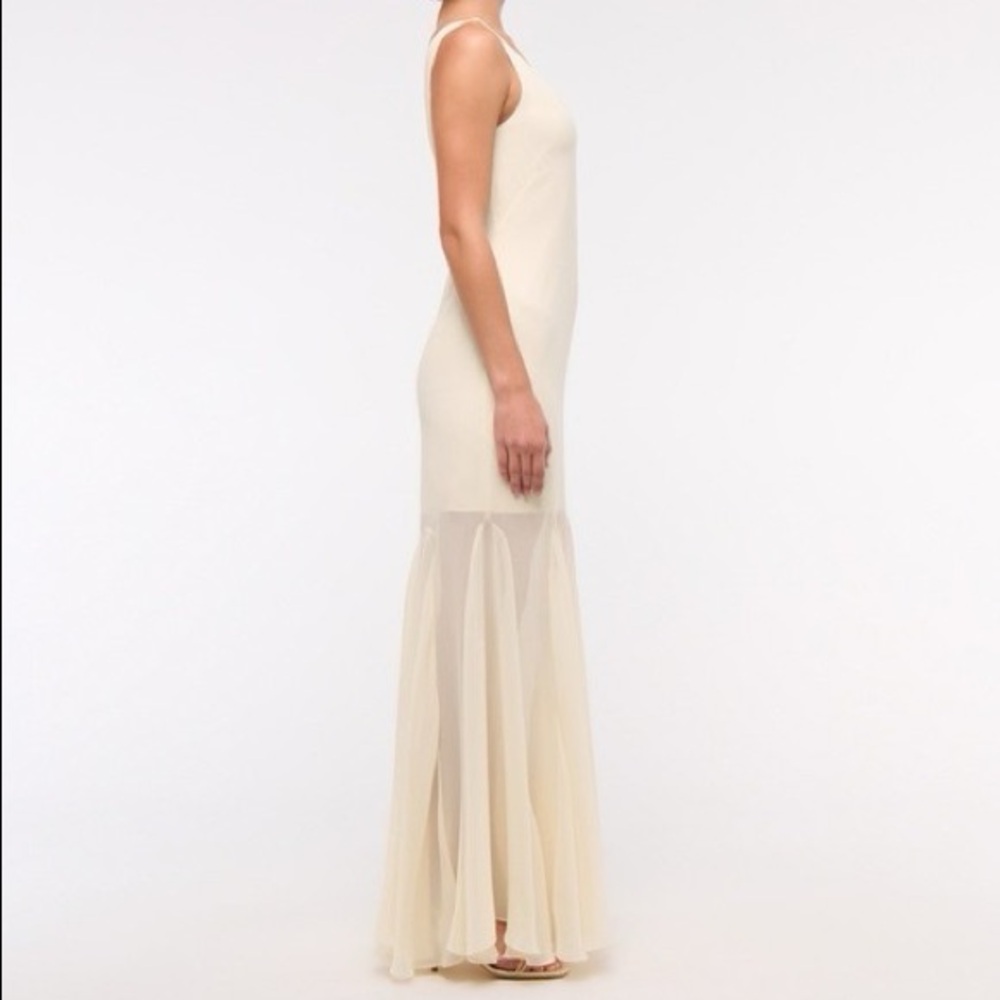 NWT Abercrombie & Fitch Cream Godet Maxi dress, Small graduation, bride, shower - Picture 3 of 10